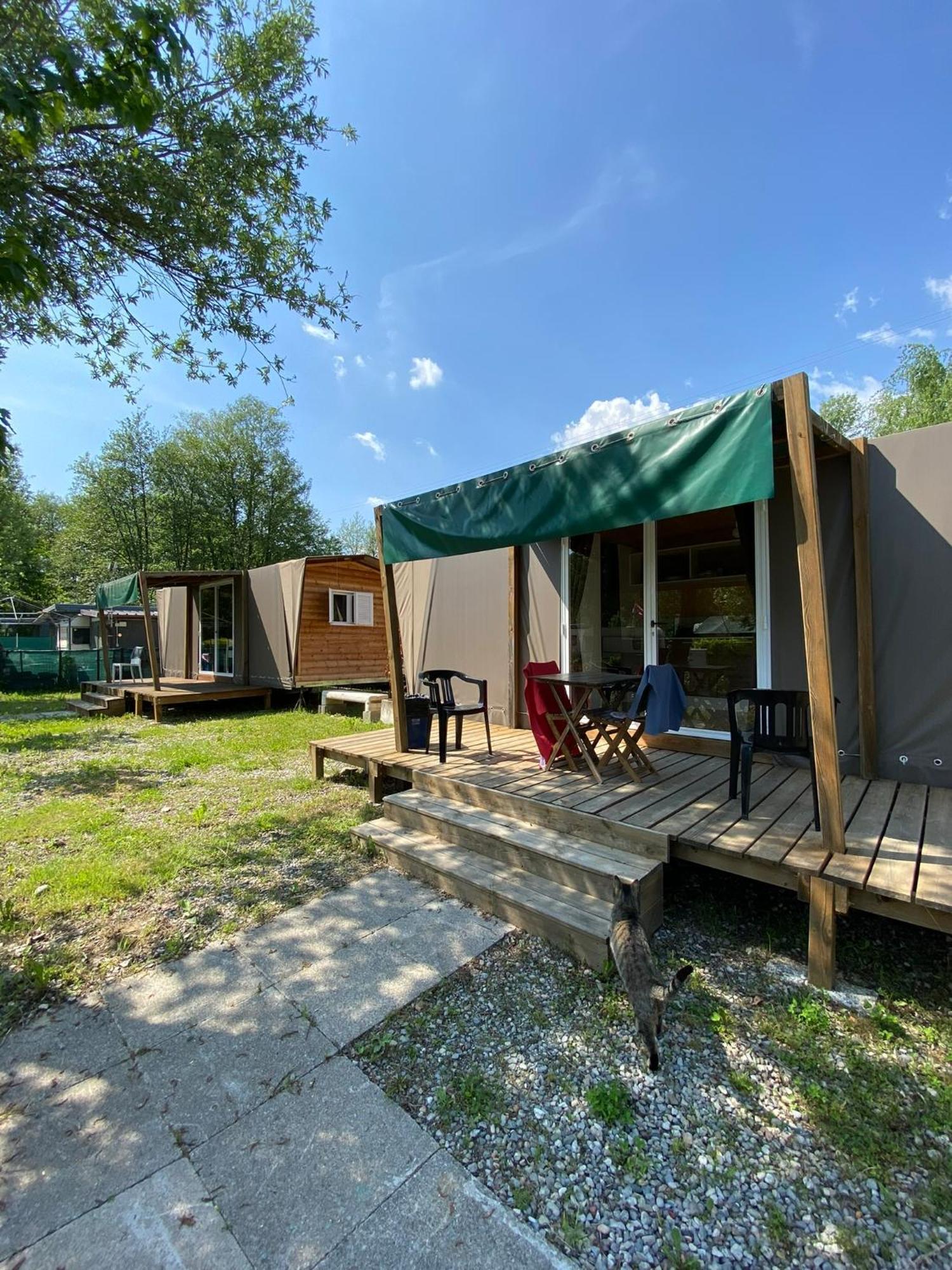 Camping Montorfano Exterior photo