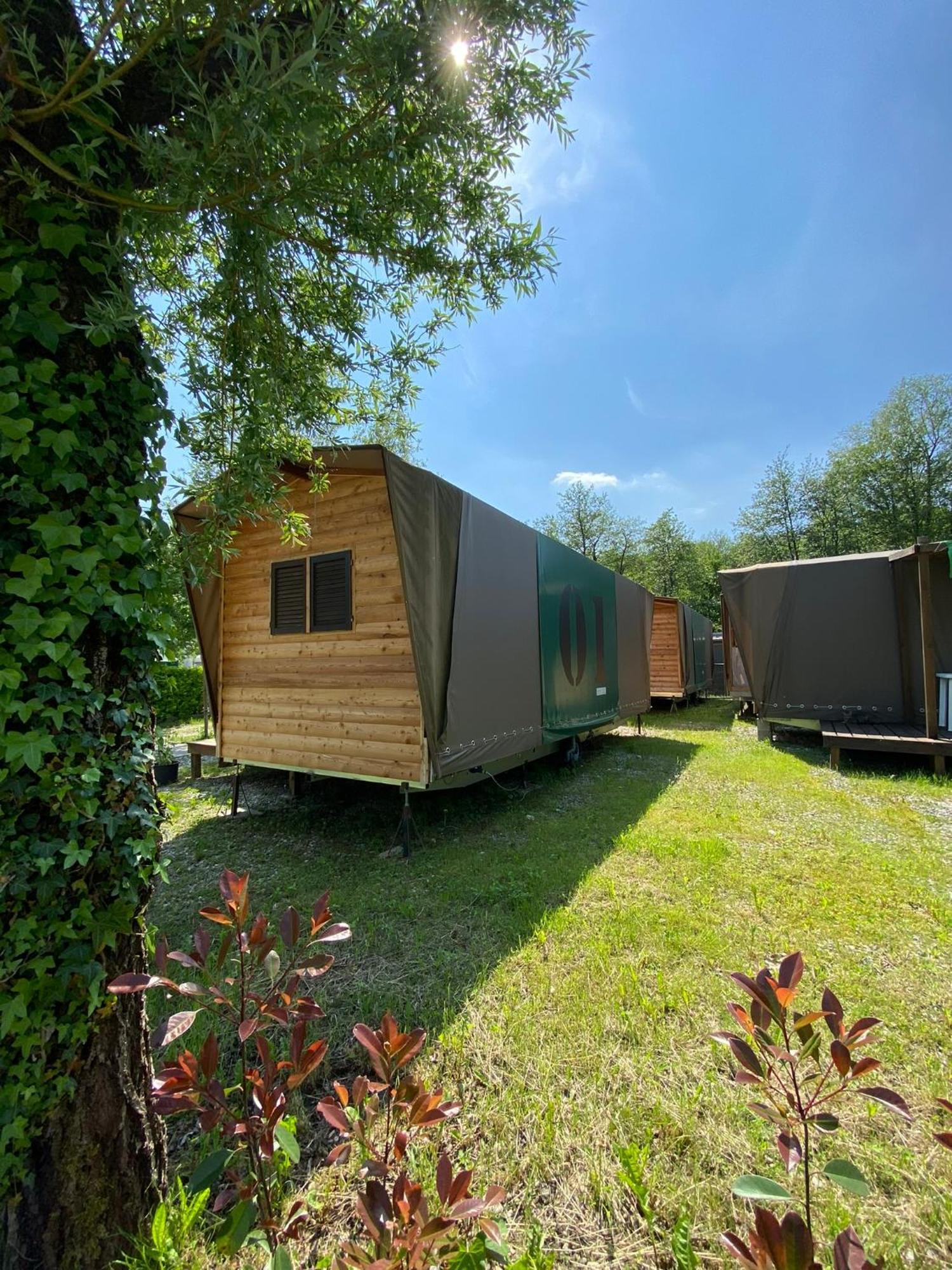 Camping Montorfano Exterior photo